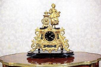 Vincent & Cie. Bracket Clock