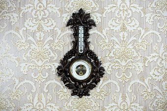 Barometer in a Spectacular Case