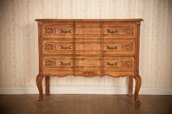 Dresser from the 2nd Half the 20th century