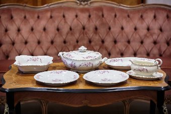 Porcelain Dinnerware Set