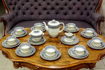 Porcelain Tea Service -- Tettau, 1930-1957