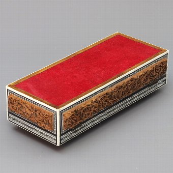 Antique Anglo-Indian Vizagapatam Carved Sandalwood and Inlaid Box