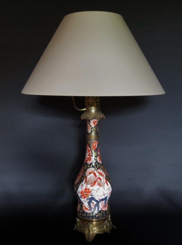 Antique IMARI PORCELAIN LAMP ANTIQUES.CO.UK