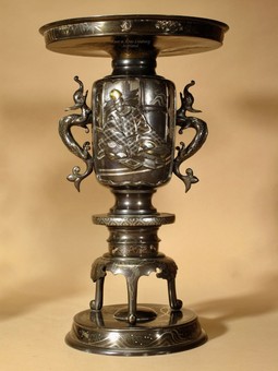 Antique A Very Decorative Pair of Impressive Oriental Bronze Inlaid Vases, Japan Meiji period,  ( 1868-1912) 