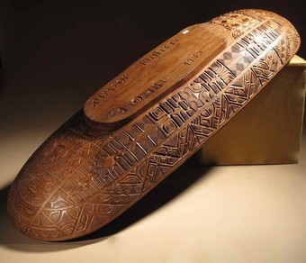 Antique An magnificent important and beautifully carved large long wooden bowl, from the: MARQUESAS islands,