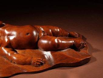 Antique A Very Interesting Carved Fruitwood Sleeping Child Attributed To Laurent Delvaux  Gand 1696- Nivelles 1778.