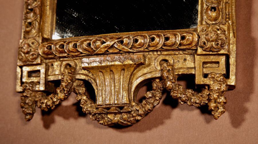 Antique  Papal Interest A Fine Mirror With The Papal Coat Of Arms With the Two keys Last Quarter 18th Century.