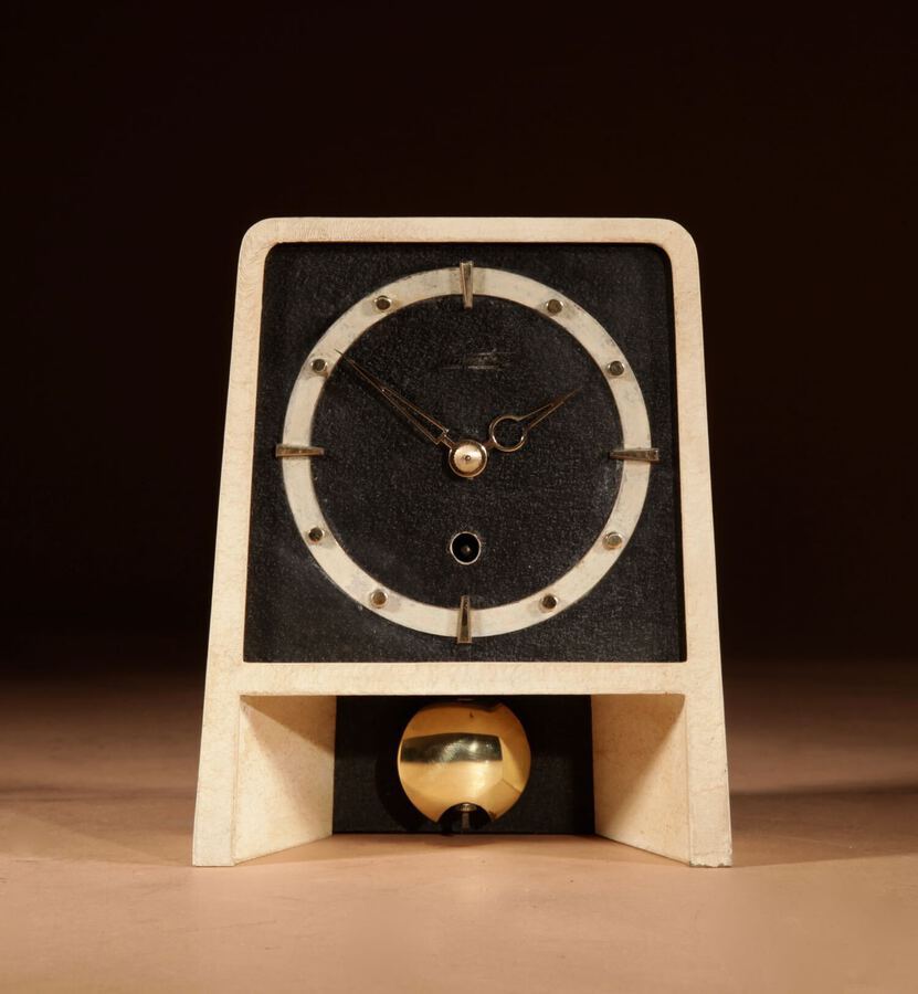 Antique A Very Stylish Design Mantel Clock.