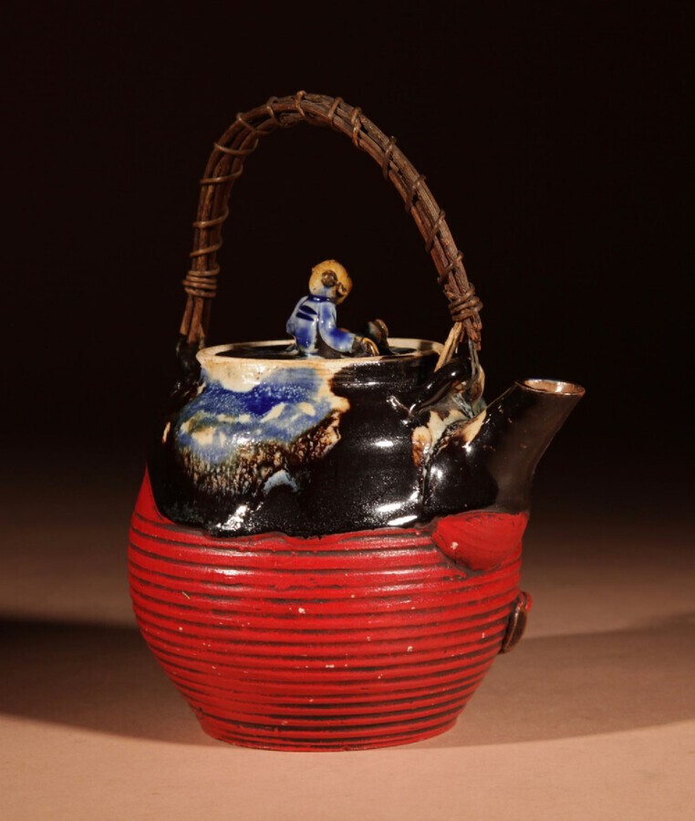 Antique An Amusing Sumida Gawa Japanese Teapot Meiji period Circa 1910.