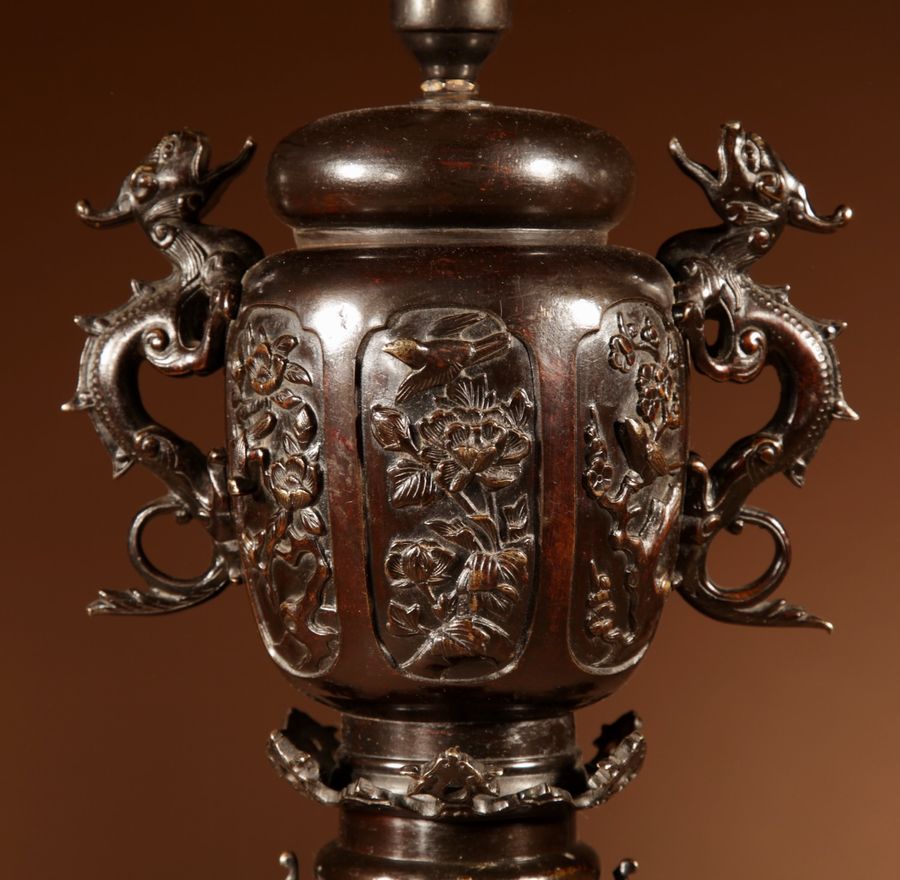 Antique  Fine Japanese Bronze Table Lamp, Meiji 1868-1912.