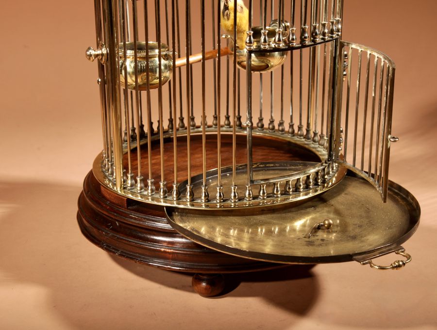 Antique Impressive And Beautiful Walnut And Brass Birdcage Continental Circa 1920-40.