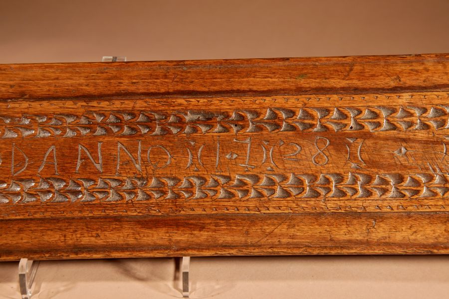 Antique  Early Dated 1728 Stylish Norwegian Mangle Board