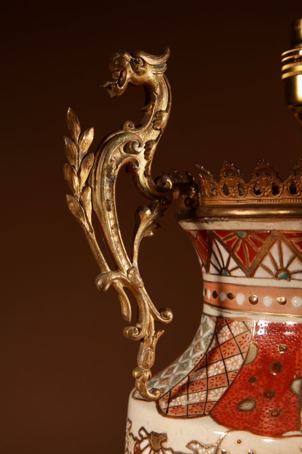 Antique Impressive Japanese Satsuma Table Lamp.