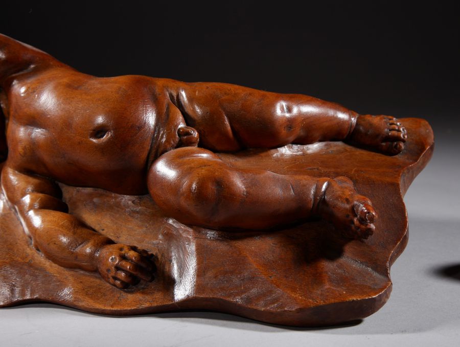 Antique A Very Interesting Carved Fruitwood Sleeping Child Attributed To Laurent Delvaux  Gand 1696- Nivelles 1778.