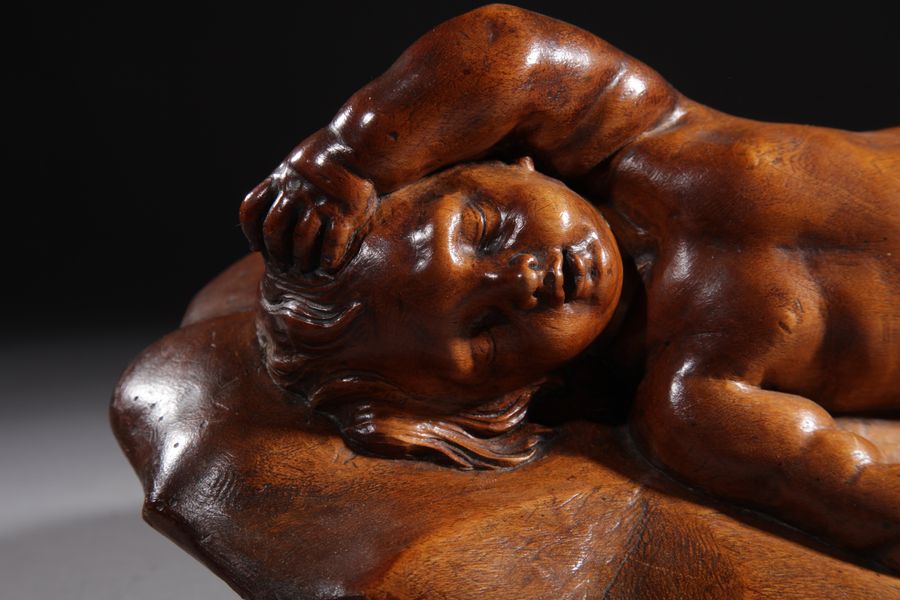 Antique A Very Interesting Carved Fruitwood Sleeping Child Attributed To Laurent Delvaux  Gand 1696- Nivelles 1778.