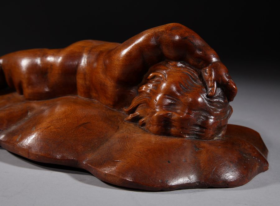 Antique A Very Interesting Carved Fruitwood Sleeping Child Attributed To Laurent Delvaux  Gand 1696- Nivelles 1778.