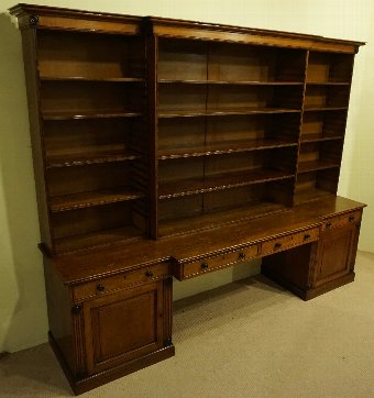 Antique Large Victorian Oak Breakfront Bookcase.