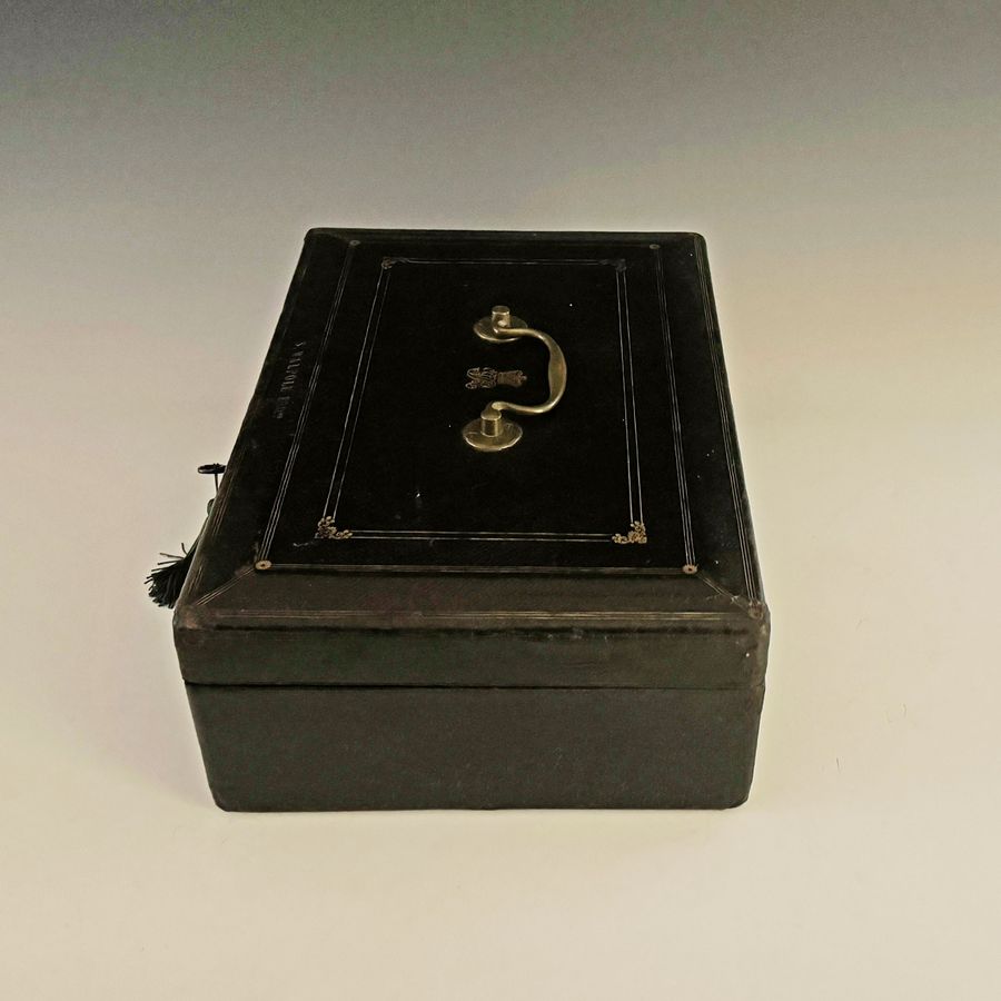 Antique #10194 A Victorian ‘Wickwar’ Black Leather Despatch Box – Spencer Horatio Walpole.