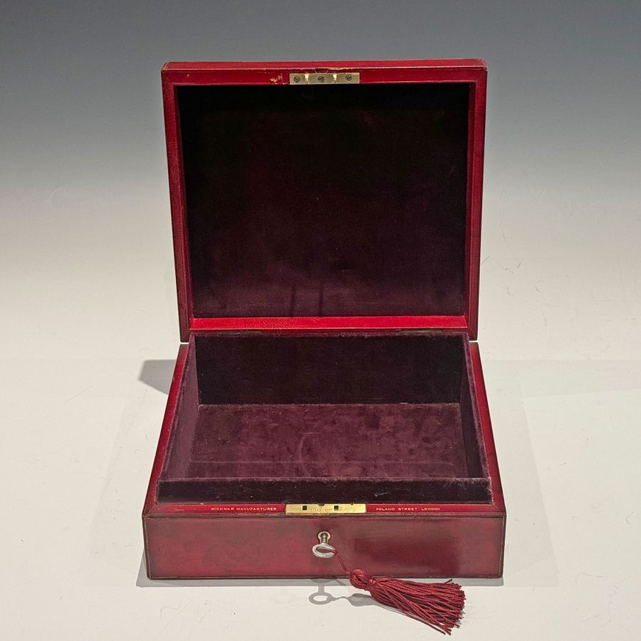 Antique #10199 An Early 20th Century ‘Wickwar’ Red Leather Investiture Box