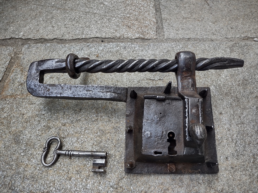 Antique Zoomorphic padlock  late 17th century