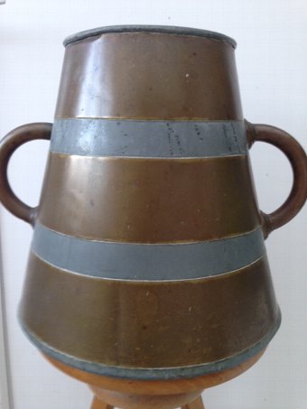 Very attractive and unusual late 19th century early 20th 32cm high megaphone shaped 2 handled bar...