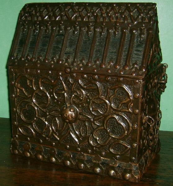 Gothic box