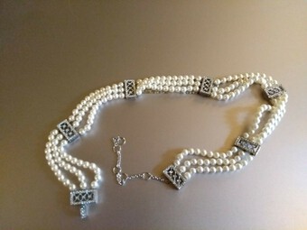 Antique Tiffany & Co Voile 3 Row Pearl and Diamond Necklace/choker in Platinum