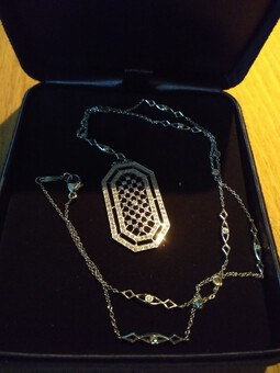 Antique Tiffany & Co. Voile Platinum 1.5ctw Diamond Octagon Dangle Necklace