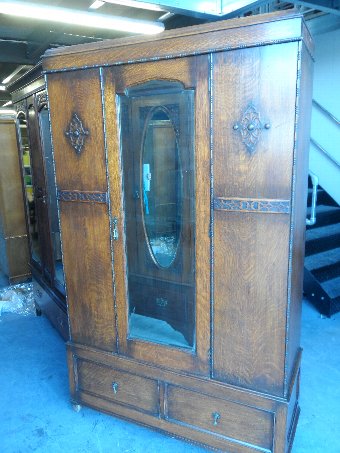 Dark wood large wardrobe (CODE CAB 056)