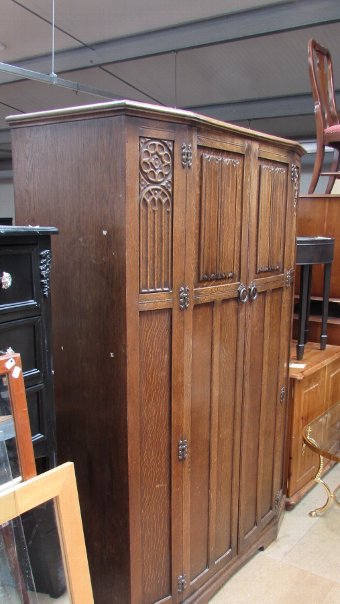 Arts and Crafts style wardrobe CAB098 .