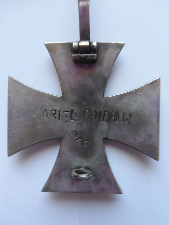 Antique 1914 Iron Cross accredited to Ariel Goldblum 8/17