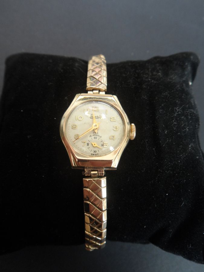 Antique 1961 9k Gold 15 Jewels Ladies Everite Fully Working Mechanical Watch