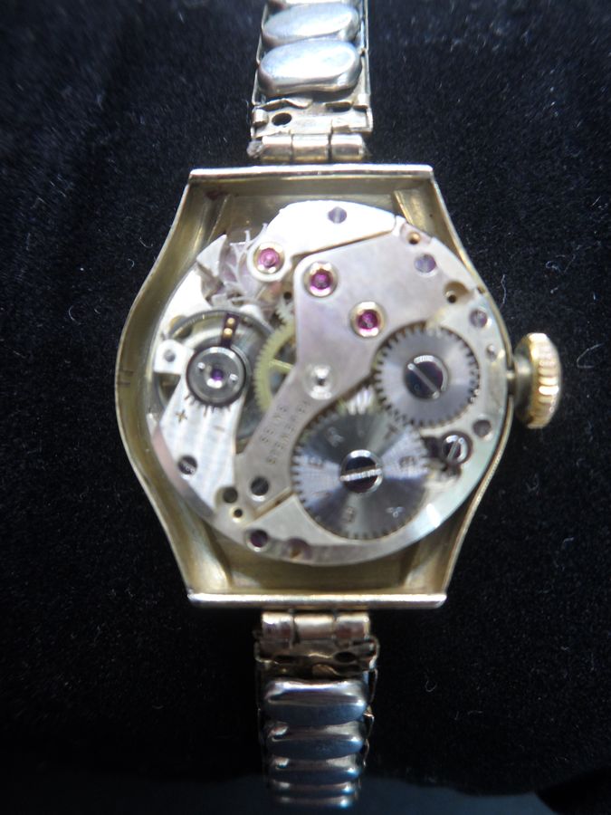 Antique 1961 9k Gold 15 Jewels Ladies Everite Fully Working Mechanical Watch