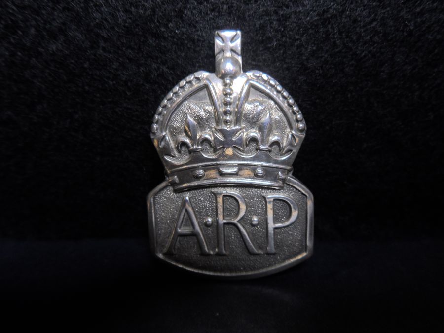 WW2 ARP (Air Raid Precautions) Solid Silver Lapel Badge