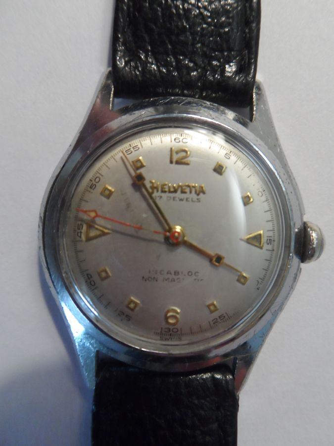 Antique 1955 Helvetia 3126 17 Jewels Fully Working Mechanical Watch