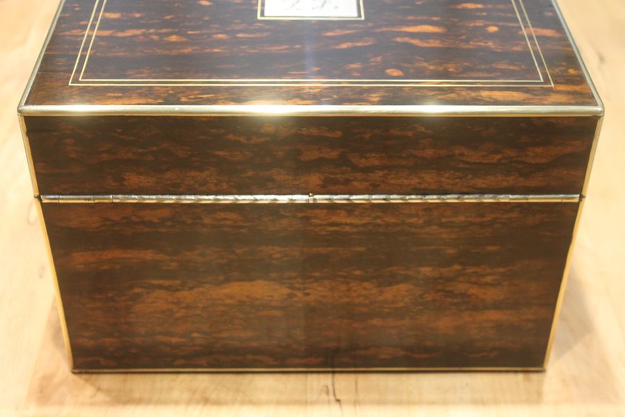 Antique A ladies Victorian Coromandel travelling dressing and jewellery box with a fitted interior.	