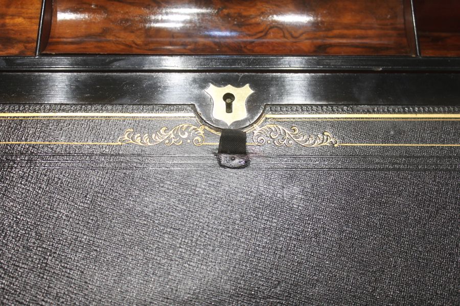 Antique Large Victorian walnut writing slope with Bramah lock and keys