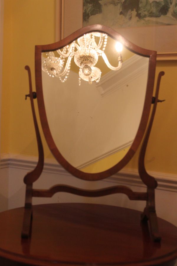 Antique Edwardian Hepplewhite style dressing mirror