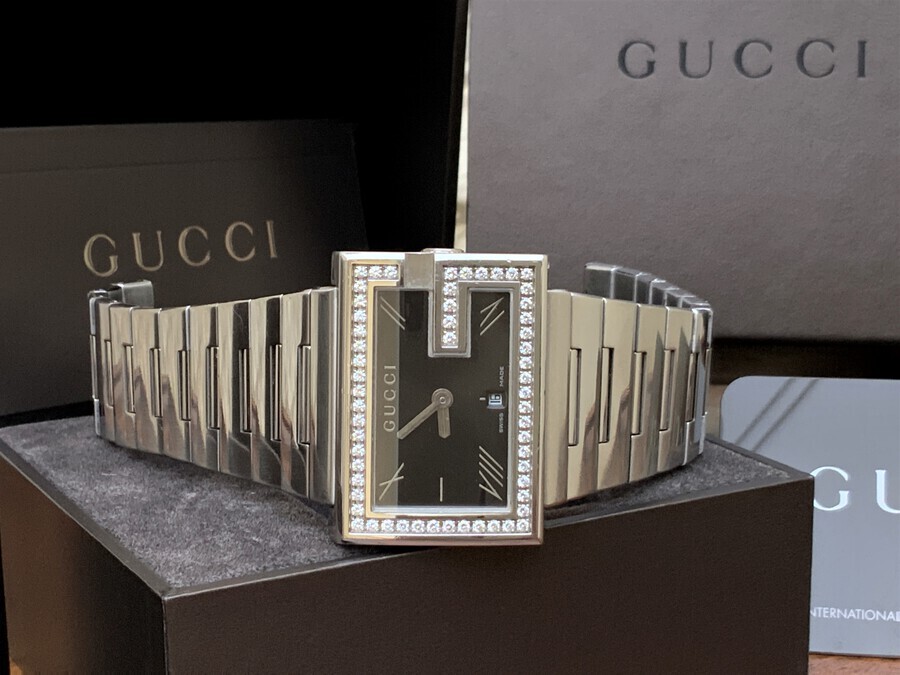 Antique Lovely Gucci G 100M XL 38mm with 57 FACTORY DIAMONDS - Tobacco Dial - BOX/PAPERS