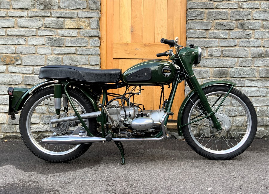 Antique Rare Stunning 1957 Velocette Valiant Classic Motorcycle 192cc