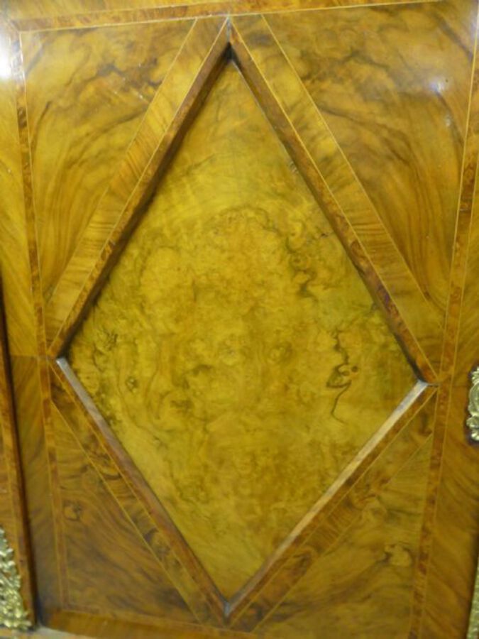 Antique Top Quality Victorian Burr Walnut Bookcase