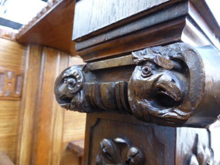 Antique 9ft Holland and Sons Hunstmens Bar