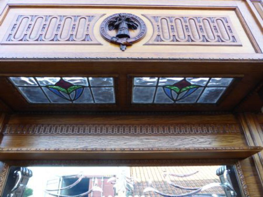 Antique 9ft Holland and Sons Hunstmens Bar