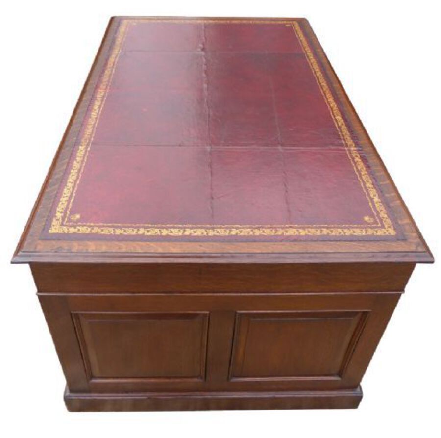 Antique Antique Edwardian Oak Pedestal Desk