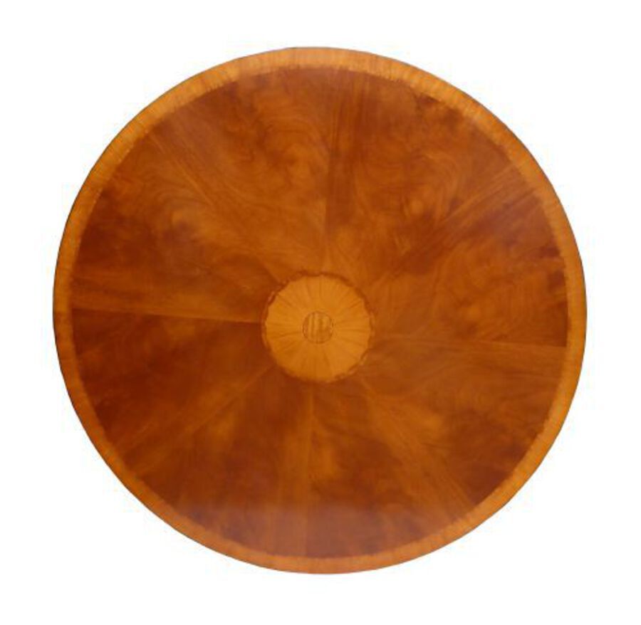 Georgian Revival 8 Seat Round Dining Table