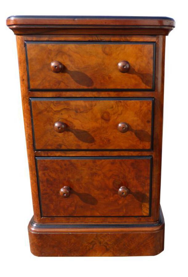 Antique Superb Pair of Victorian Burr Walnut Bedside Tables