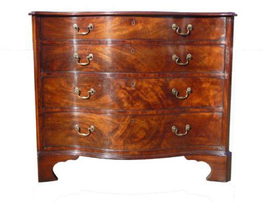 Antique George III Mahogany Serpentine Chest of Drawers