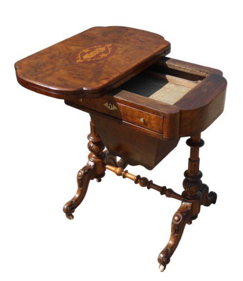 Antique Victorian Burr Walnut Work Table / Games Table
