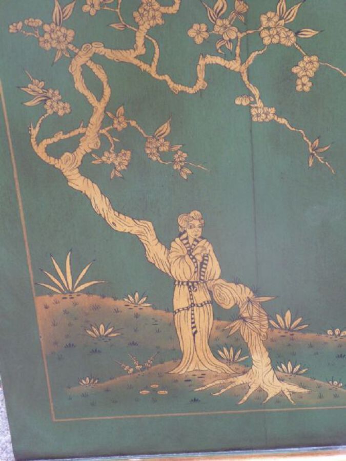 Antique 18th Century Chinoiserie Bureau