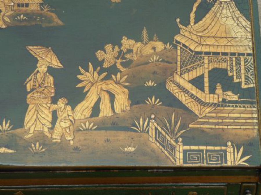 Antique 18th Century Chinoiserie Bureau